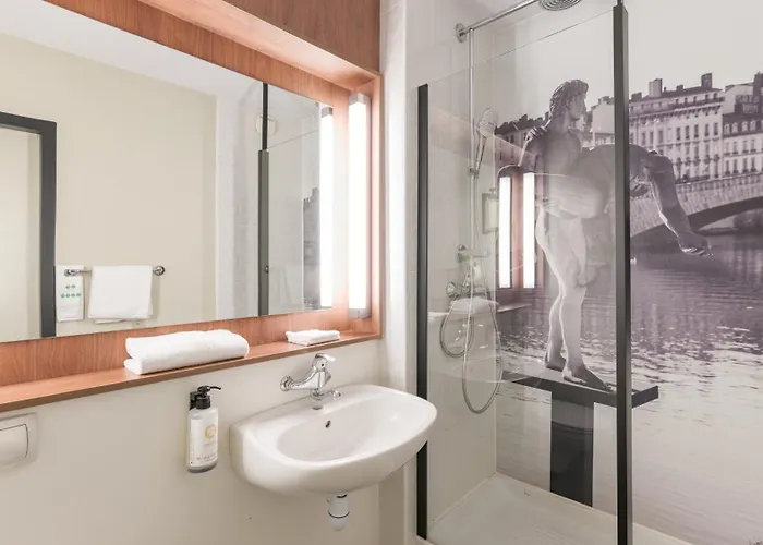 Campanile Prime - Centre - Gare Perrache 3*