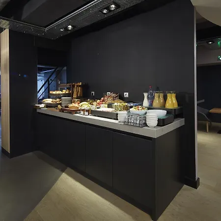 Hotell Campanile Centre - Gare Perrache - Confluence