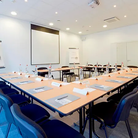 Campanile Centre - Gare Perrache - Confluence 3* Lyon