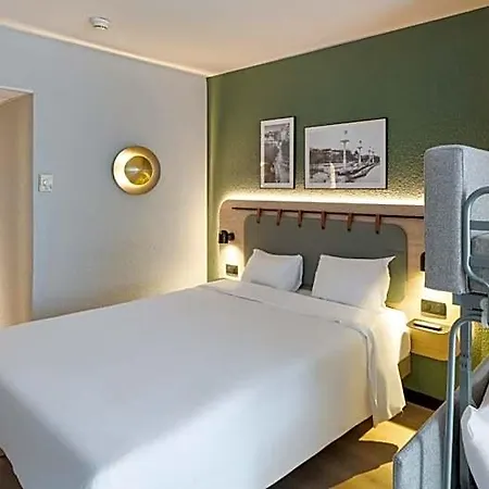 Campanile Centre - Gare Perrache - Confluence Hotel 3*