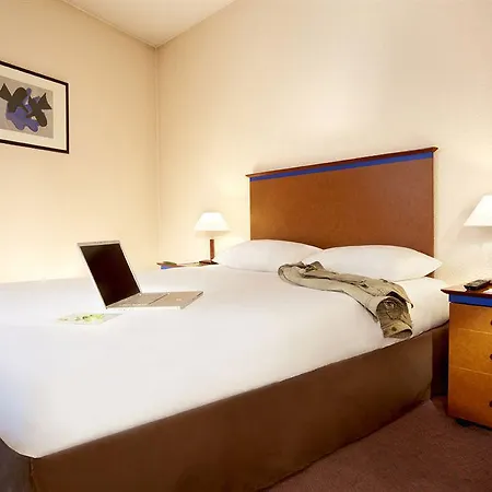 Campanile Centre - Gare Perrache - Confluence Hotell Lyon